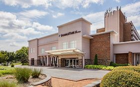 Doubletree by Hilton Raleigh Brownstone University